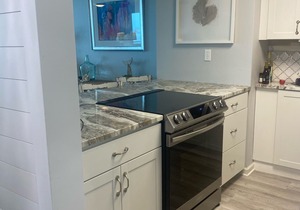 Completely renovated 1 bedroom on first floor Sabine Yacht and Racquet Club