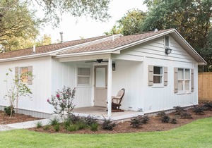 Completely Restored Destin Home! Steps to HarborWalk and Local Dining!