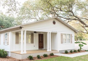 Completely Restored Destin Home! Steps to HarborWalk and Local Dining!