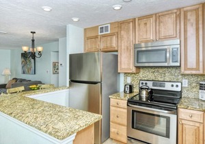 Condo #104 Completely remodeled Siesta Key 2 bedroom 1 bath Condo