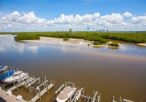 Condo ∙ 2 bedrooms ∙ 4 guests