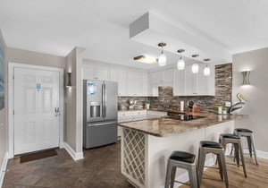 ✨Corner Unit~Stunning 6th Floor Gulf+Harbor View~2BR Dolphin Point602A