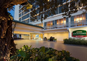 Courtyard by Marriott Fort Lauderdale Beach