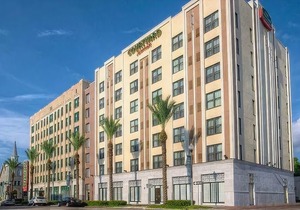 Courtyard by Marriott St. Petersburg Downtown