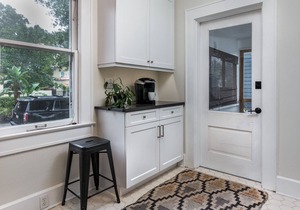 COZY BUNGALOW IN OLD NORTHEAST/DOWNTOWN