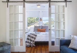COZY OLD NORTHEAST/DOWNTOWN APARTMENT: CLOSE TO EVERYTHING