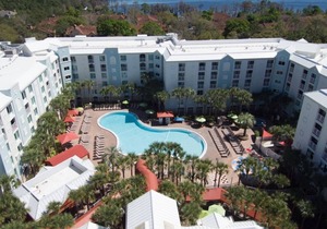 Disney Group Getaway! 4 Amazing Units for 16 Guests, Pool, Many Amenities