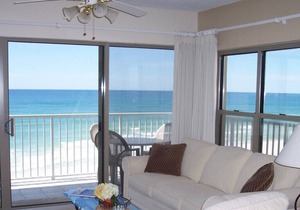 ETW 3007: Custom floorplan! Wireless Internet, HDTV, pool, FREE BEACH SERVICE