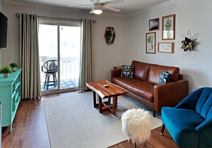 Excellent Ft. Walton Beach Location + Pool & Beach Access!