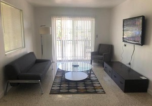 Explore Wynwood 2bedrooms and free parking