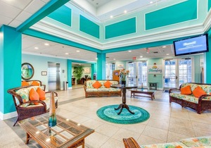 Family Friendly condo minutes from Disney!!