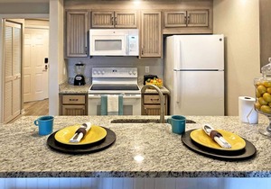 ★Family Friendly Beach Resort with Water Park - Spacious - Sleeps 8