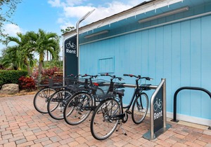 FLASH SALE! Family-Friendly Condo Minutes from Theme Parks w/ Resort Waterpark & Mini Golf