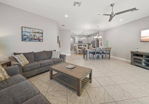 Fortebello Beachside 162 w/PRIVATE POOL