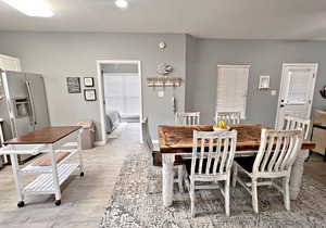 🏖️ FRESH REMODEL! Come & Enjoy🌊 🎣 The fish are biting🎣