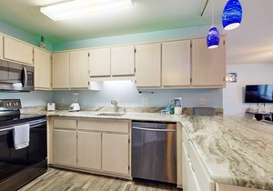 Friendly Condo with Shared Outdoor Pool, High-Speed WiFi, & Central AC