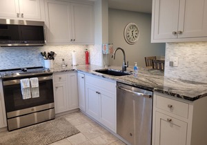 Fully furnished Oceanview flat with X1 view platform