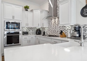 "Fun under the Sun 30A" #289-C 2 Bedroom Sleeps 6