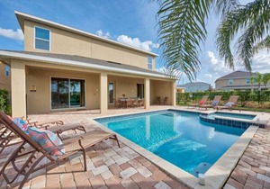 Giant Villa! 10 BR, Pvt Pool/Spa, Resort Access, Themed Rooms, Mins to Parks