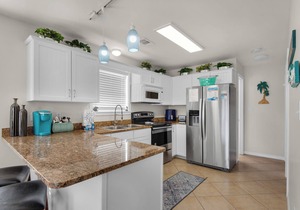 🌴Ground Floor Condo~Private Path2Beach~Pool~2BR St. Martin Beachwalk Villas 311