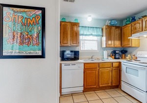 Gulf-front getaway just steps from the sand with free WiFi, AC, deck, & pool