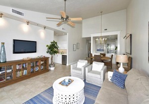 Harbor Villa Club 305
