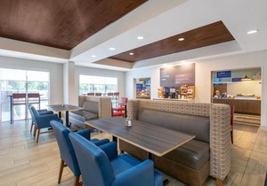 Holiday Inn Express Silver Springs - Ocala