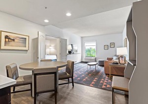 Holiday Inn St Petersburg West