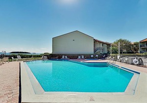 Holiday Island 44D