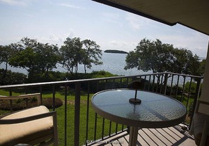 Holiday Island F68 Tierra Verde Island