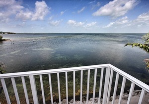 Incredible Luxury Townhouse, ON the water! (boatslip included)