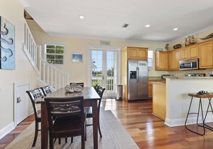 Islamorada home in Anglers Reef with Ocean Views, Dock, Com Pool & Private Beach