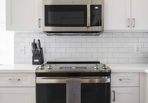 Kasa | Bright & Airy 1BD + Gym | Wellington
