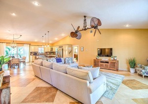 Keys Paradise on Coury Drive Key Colony Beach. Vacation in resort style