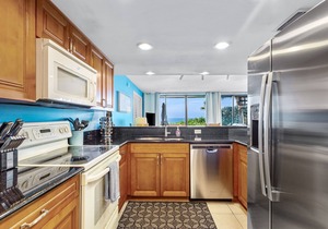 La Concha 1 | Beachfront Vacation Rental with Pool