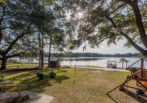 Lakefront Home in Silver Springs, Fl