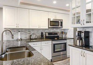 Land's End 302 building 10 Complete remodel|Beach front|close to pool!