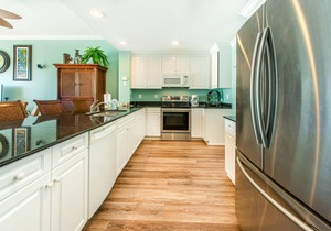 ☀️ Large Balcony - Private Beach - HotTub-3BR Sterling Beach #602☀️