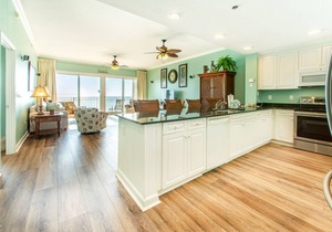 ☀️ Large Balcony - Private Beach - HotTub-3BR Sterling Beach #602☀️