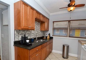 Large Garden 2BR Apartment