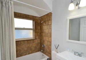 Large Garden 2BR Apartment