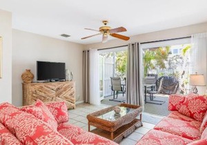 Linger Longer by AvantStay Key West Walkable Gated Community Shared Pool Week Long Stays Only