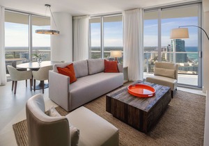 Luxurios One Bedroom Condo Beachfront Building