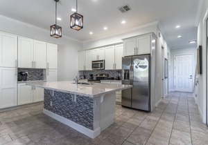 Luxurious 3-Bedroom Townhome in Festival Resort |Private Pool | Close to Theme Parks | Resort Access