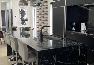 Luxurious 5 bedroom Miami home in Design district