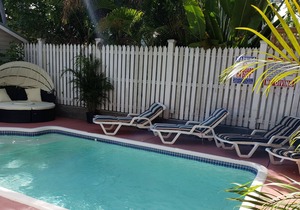 Luxurious Historic House With Pool in Old Town 1 INTRODUCTORY RATES!