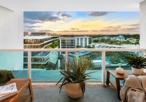 Luxurious Private Condo at 1 Hotel & Homes -945