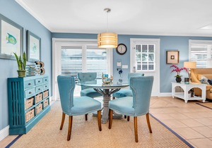 Luxury 2 BR / 2BA Cottage Style Condominium ~ Professionally Decorated