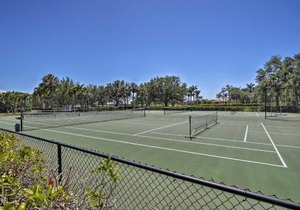 Luxury Golf Villa in Beautiful Lely Resort with Pool