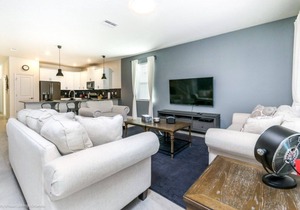 Luxury Holiday Mansion Minutes from Disney on Champions Gate Resort, Orlando Mansion 2596